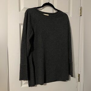 100% cashmere Peck & Peck gray sweater